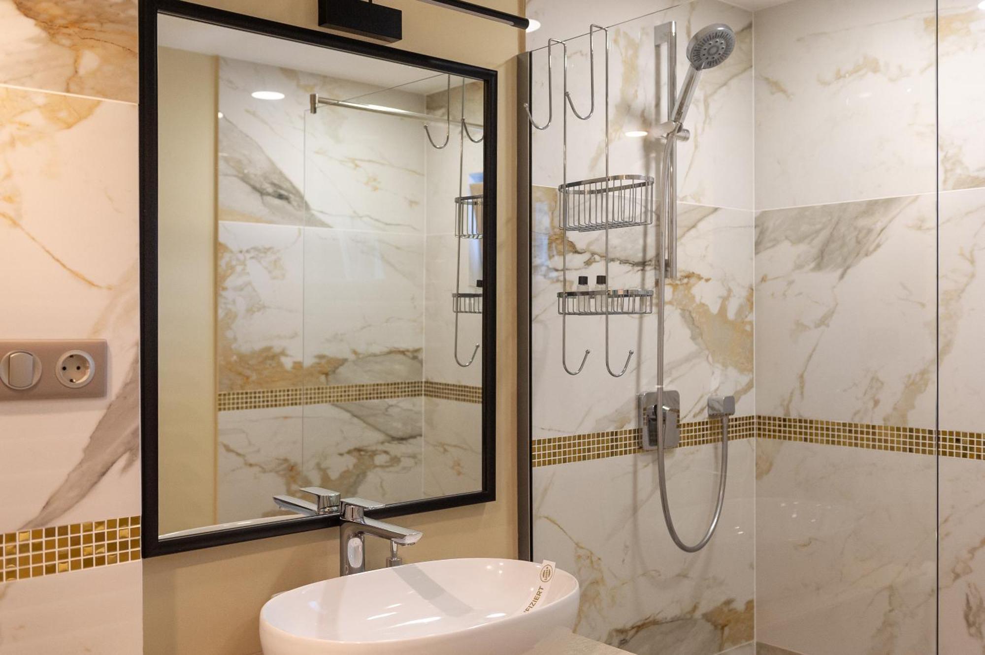 Hotel Atlantic Boutique Târgu-Mureş Exteriér fotografie