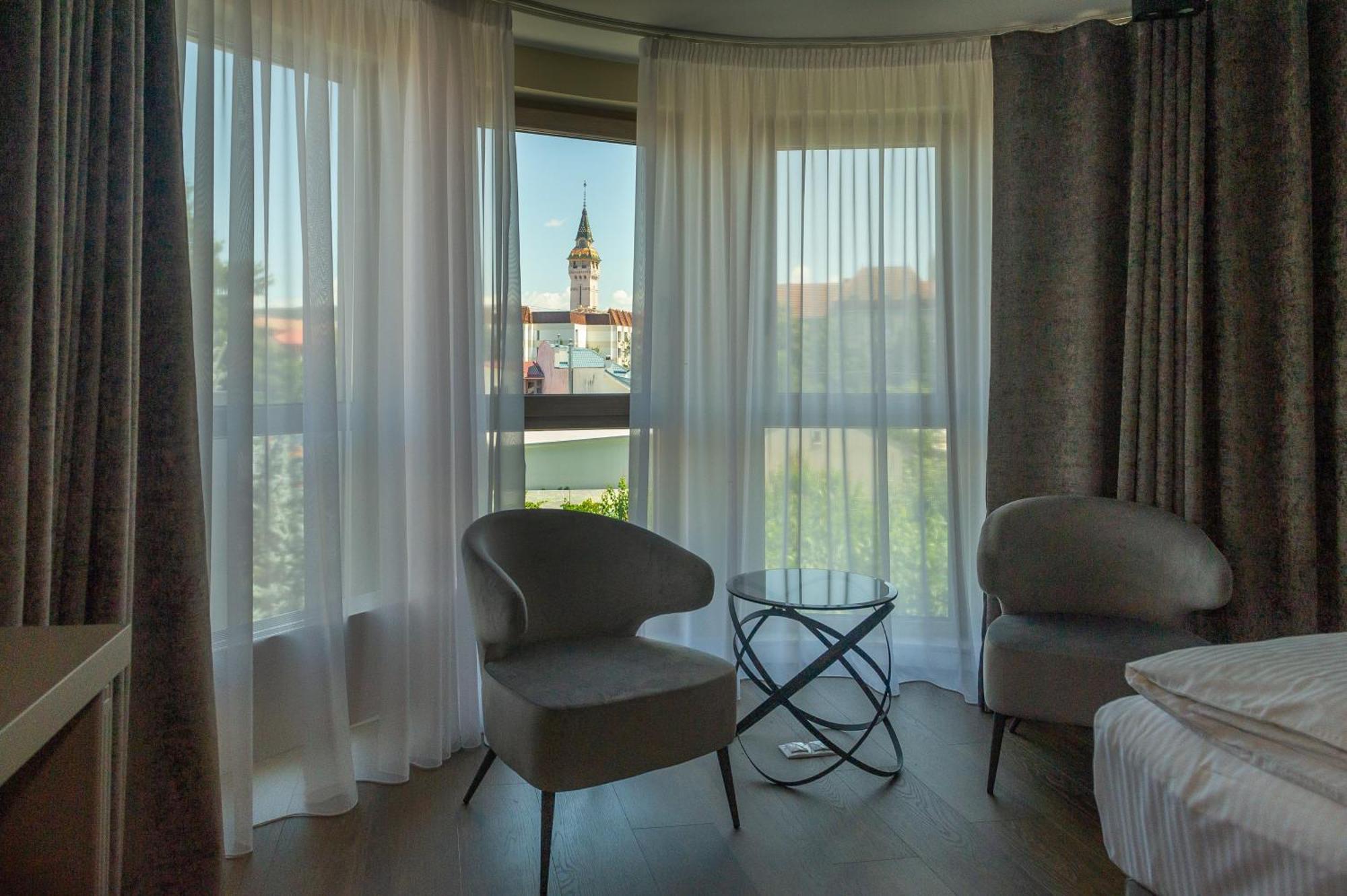Hotel Atlantic Boutique Târgu-Mureş Exteriér fotografie